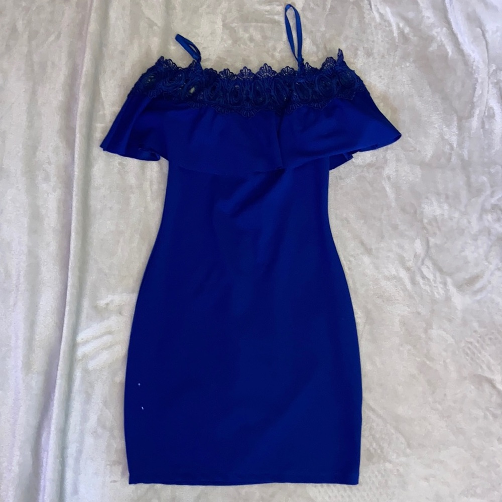 women’s off the shoulder dress